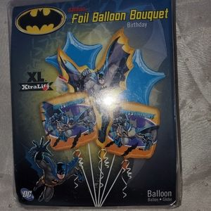 Batman foil balloons Bouquet XL new never been used